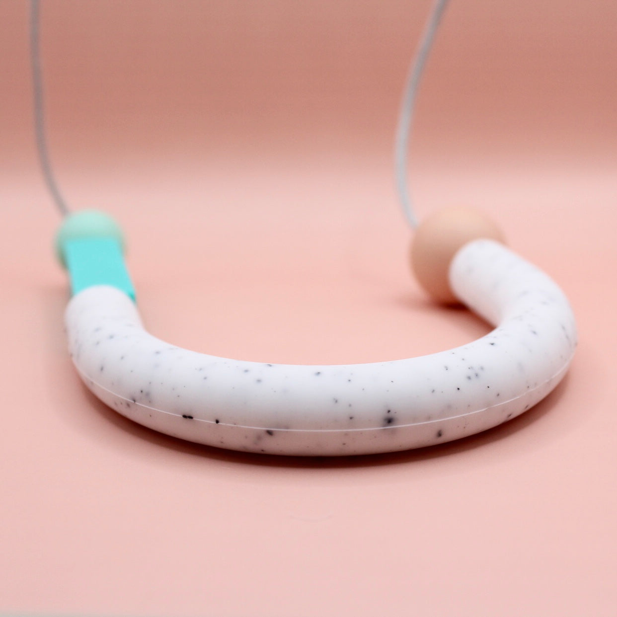 Silicone Necklace | Baby Friendly | Asymmetrical Necklace